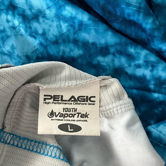 BOY’S PELAGIC FISHING SHIRT SIZE LARGE - Picture 4 of 5